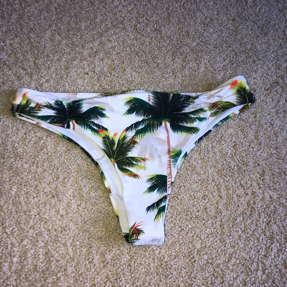Bathing suit bottoms